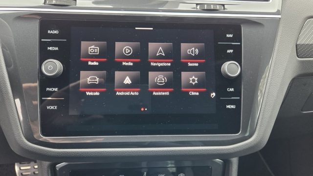 VOLKSWAGEN Tiguan usata, con Fari LED