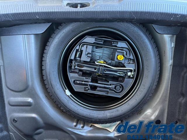 PEUGEOT 207 usata, con USB