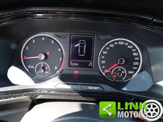 VOLKSWAGEN T-Cross usata, con Airbag