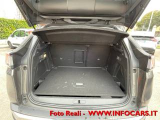 PEUGEOT 3008 usata, con Fari LED