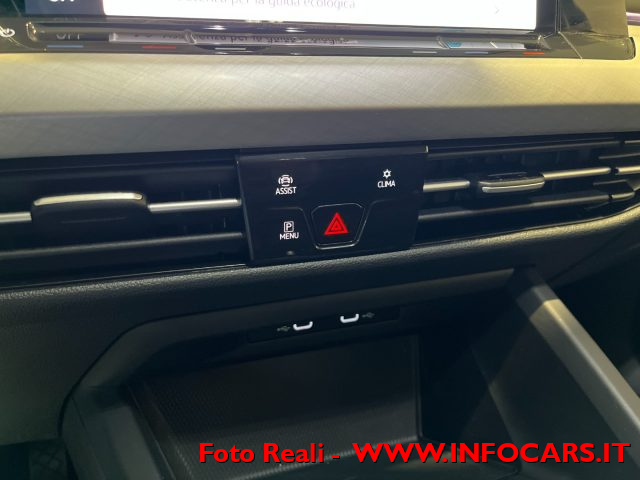VOLKSWAGEN Golf usata, con Fari LED