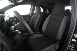 TOYOTA Aygo X usata 7