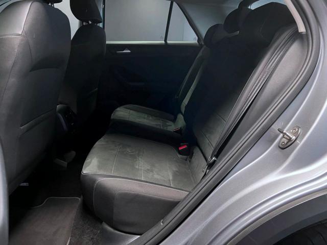 VOLKSWAGEN T-Roc usata, con Controllo automatico clima