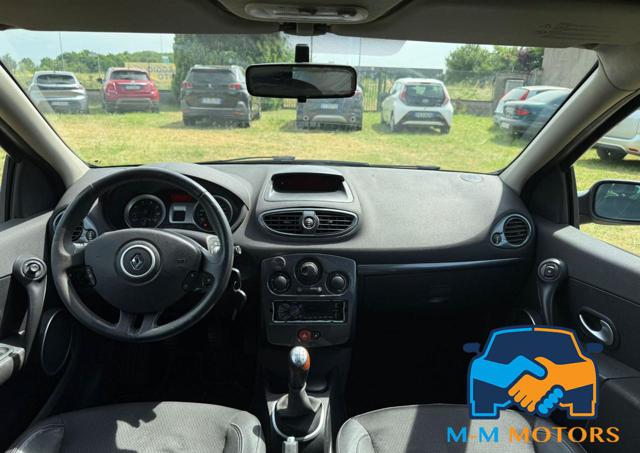 RENAULT Clio usata, con Chiusura centralizzata