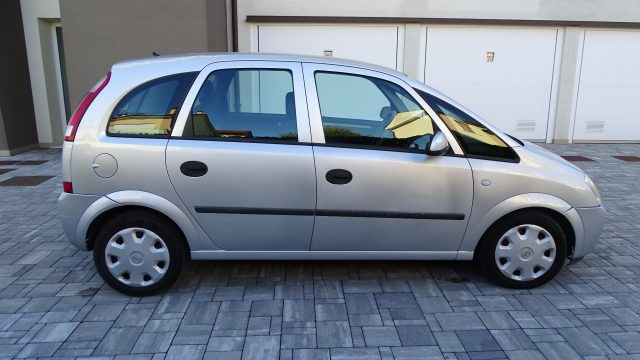 OPEL Meriva usata, con Climatizzatore