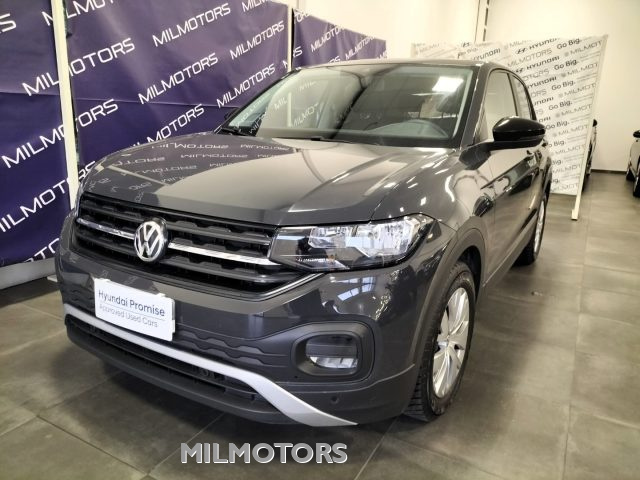 VOLKSWAGEN T-Cross usata, con USB