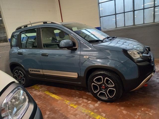 FIAT Panda Cross usata, con Alzacristalli elettrici
