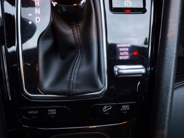 JEEP Compass usata, con Controllo automatico clima