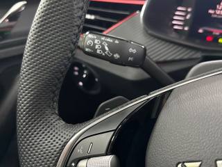 SKODA Kamiq usata, con Autoradio digitale