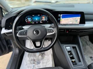 VOLKSWAGEN Golf usata, con Sensori di parcheggio posteriori