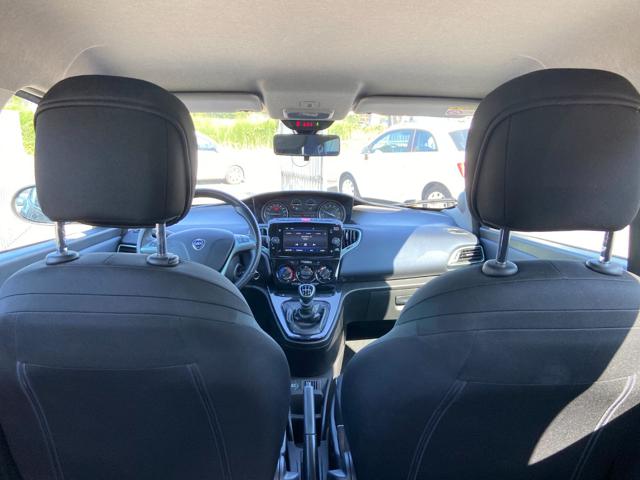 LANCIA Ypsilon usata 25