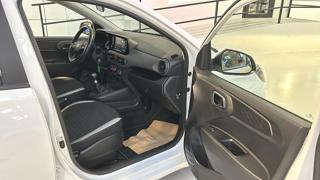 HYUNDAI i10 usata, con Autoradio