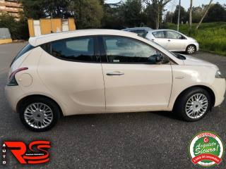 LANCIA Ypsilon usata, con Airbag