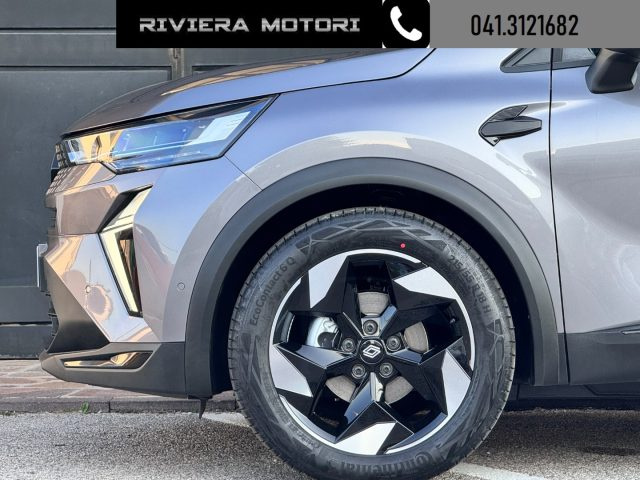 RENAULT Captur usata, con Bracciolo