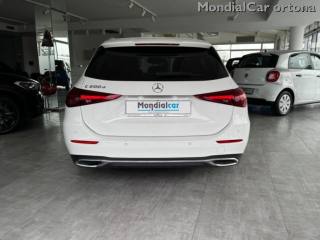 MERCEDES-BENZ C 200 usata, con Park Distance Control