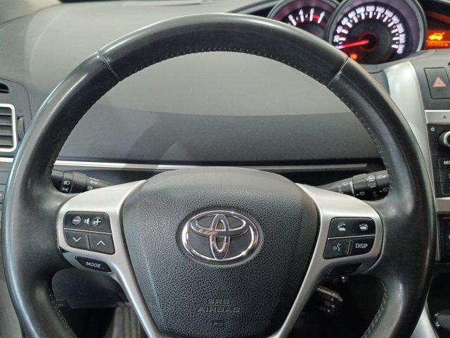 TOYOTA Verso usata, con Bracciolo