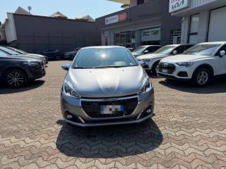 PEUGEOT 208 usata, con Airbag