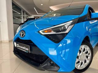TOYOTA Aygo usata, con Alzacristalli elettrici