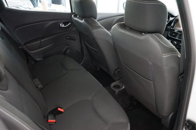 RENAULT Clio usata, con Kit antipanne