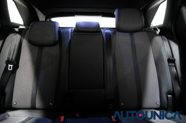 PEUGEOT 3008 usata, con Isofix