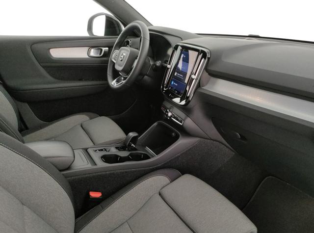 VOLVO XC40 usata, con Portellone posteriore elettrico