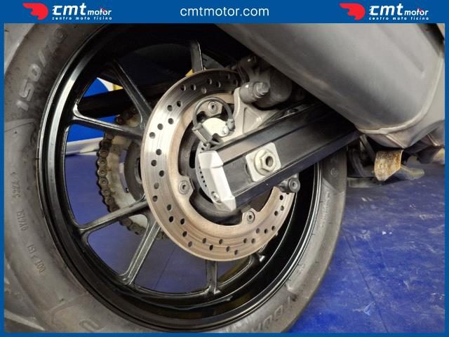 SUZUKI V-Strom 650 usata 9