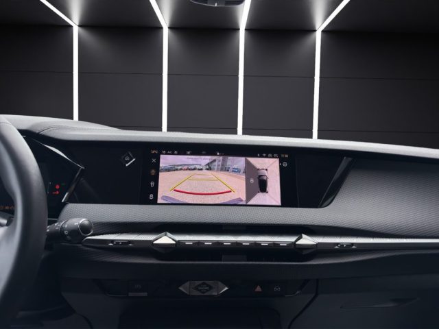 DS AUTOMOBILES DS 4 usata, con Sistema di navigazione