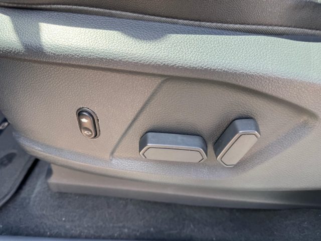 FORD Ranger usata, con Controllo automatico clima
