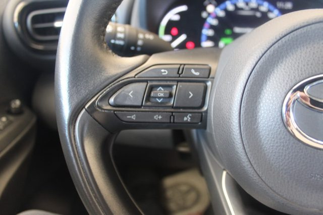 TOYOTA Yaris Cross usata, con Sensore di luce