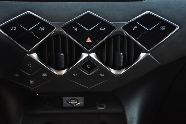 DS AUTOMOBILES DS 3 Crossback usata, con Interni in pelle