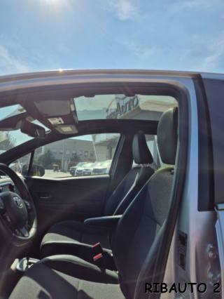 TOYOTA Yaris usata, con Airbag Passeggero