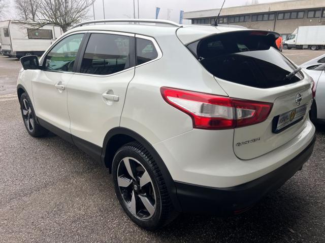 NISSAN Qashqai usata, con Autoradio