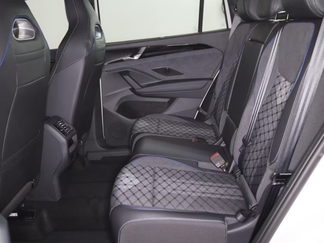 VOLKSWAGEN Tayron usata, con Bracciolo