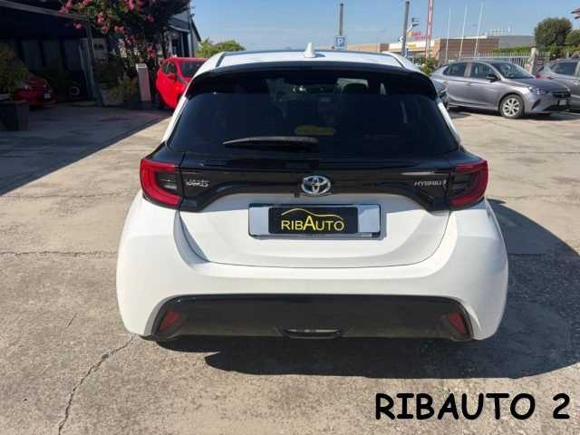 TOYOTA Yaris usata, con ESP
