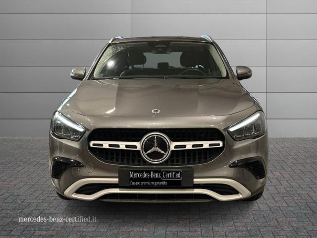 MERCEDES-BENZ GLA 180 usata, con Airbag laterali