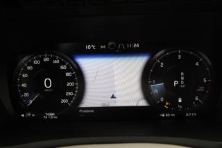 VOLVO XC90 usata, con Monitoraggio pressione pneumatici