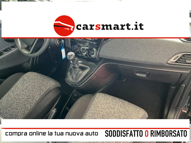 LANCIA Ypsilon usata, con Controllo trazione