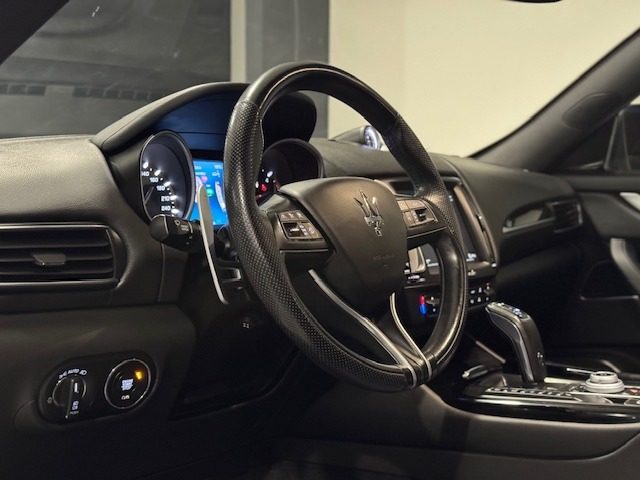MASERATI Levante usata, con Cerchi in lega