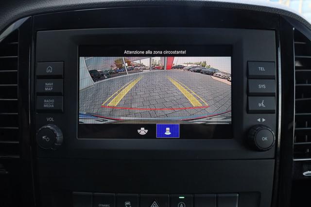 MERCEDES-BENZ Vito usata, con Leve al volante