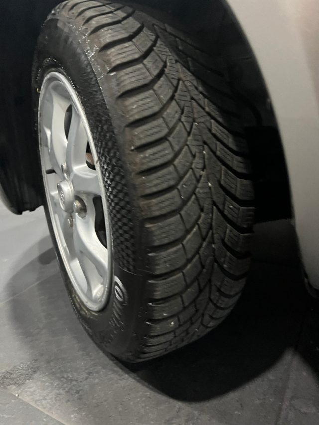 TOYOTA Yaris usata, con Servosterzo