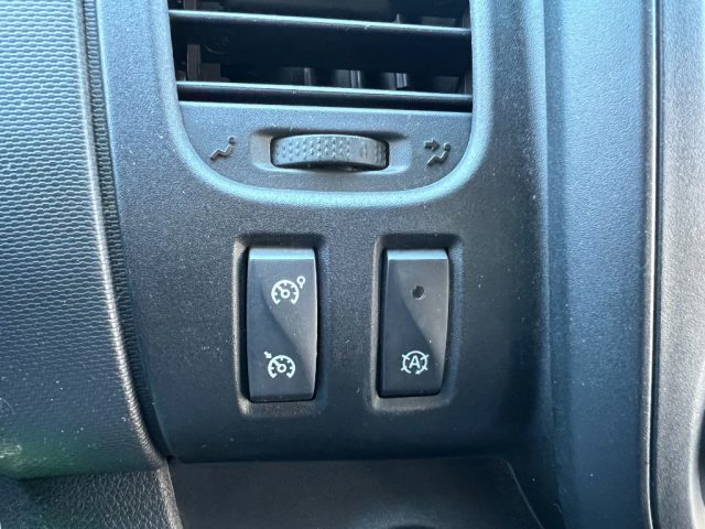 OPEL Vivaro usata 21
