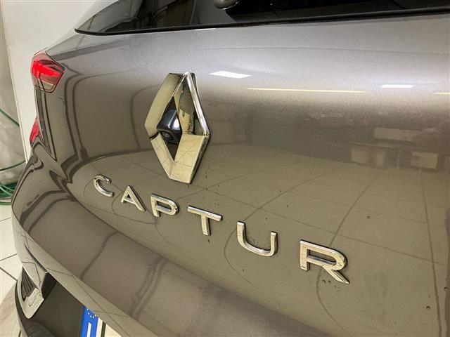 RENAULT Captur usata 24