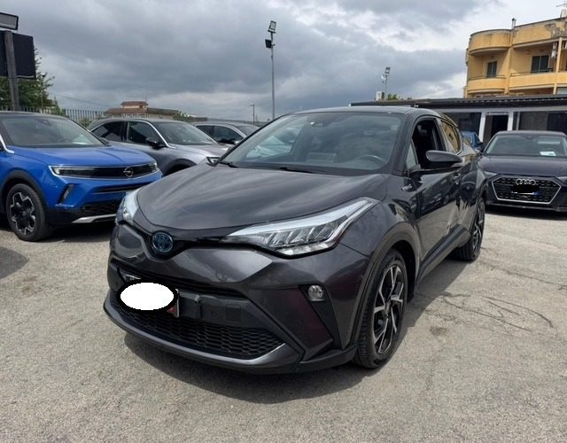 TOYOTA C-HR usata, con Autoradio