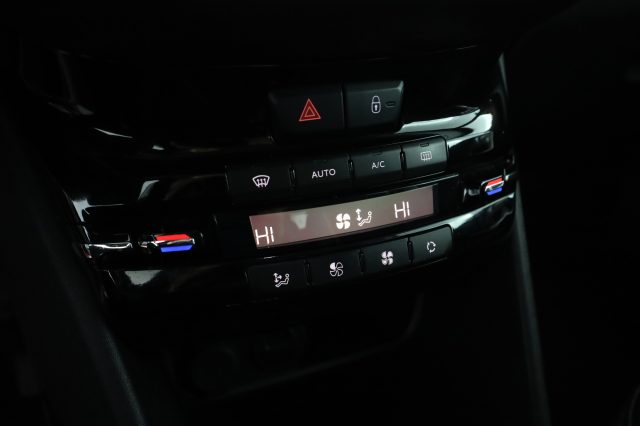 PEUGEOT 2008 usata 16