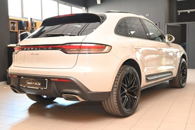 PORSCHE Macan usata 87