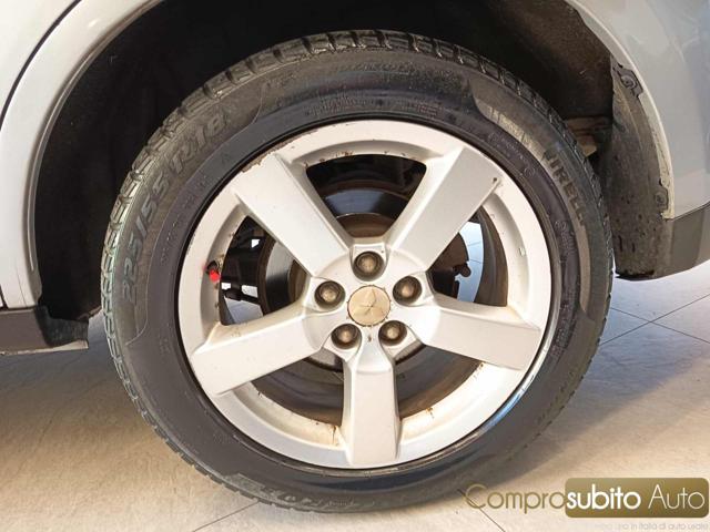 MITSUBISHI Outlander usata, con Climatizzatore