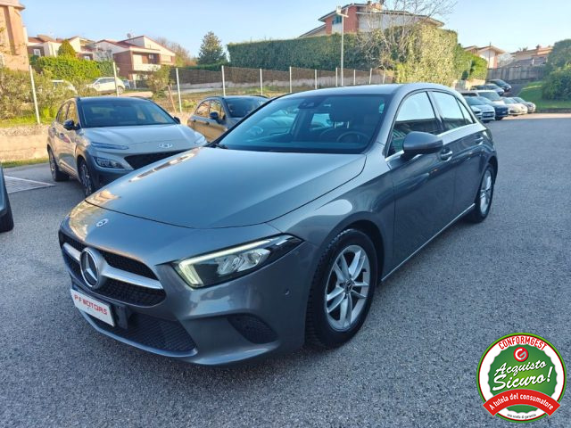 MERCEDES-BENZ A 180 usata, con Airbag