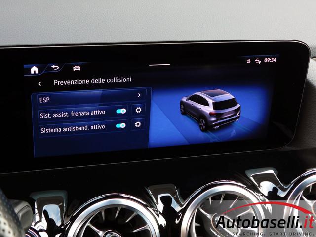 MERCEDES-BENZ GLA 200 usata, con Frenata d