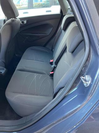 FORD Fiesta usata, con Specchietti laterali elettrici