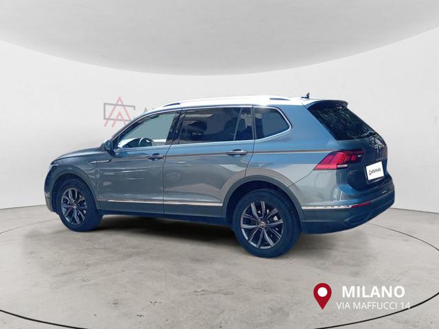 VOLKSWAGEN Tiguan Allspace usata, con Airbag laterali